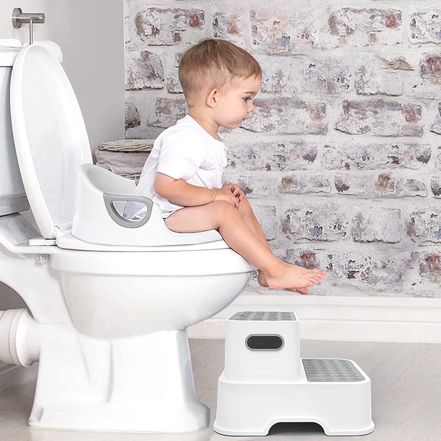 Bonbijou Learn-To-Go Potty Seat With Handle - White / Grey
