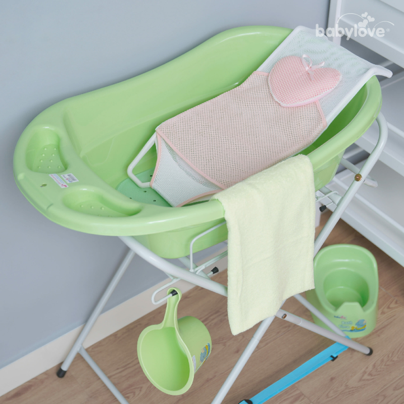 Babylove 8 in 1 Bath Set