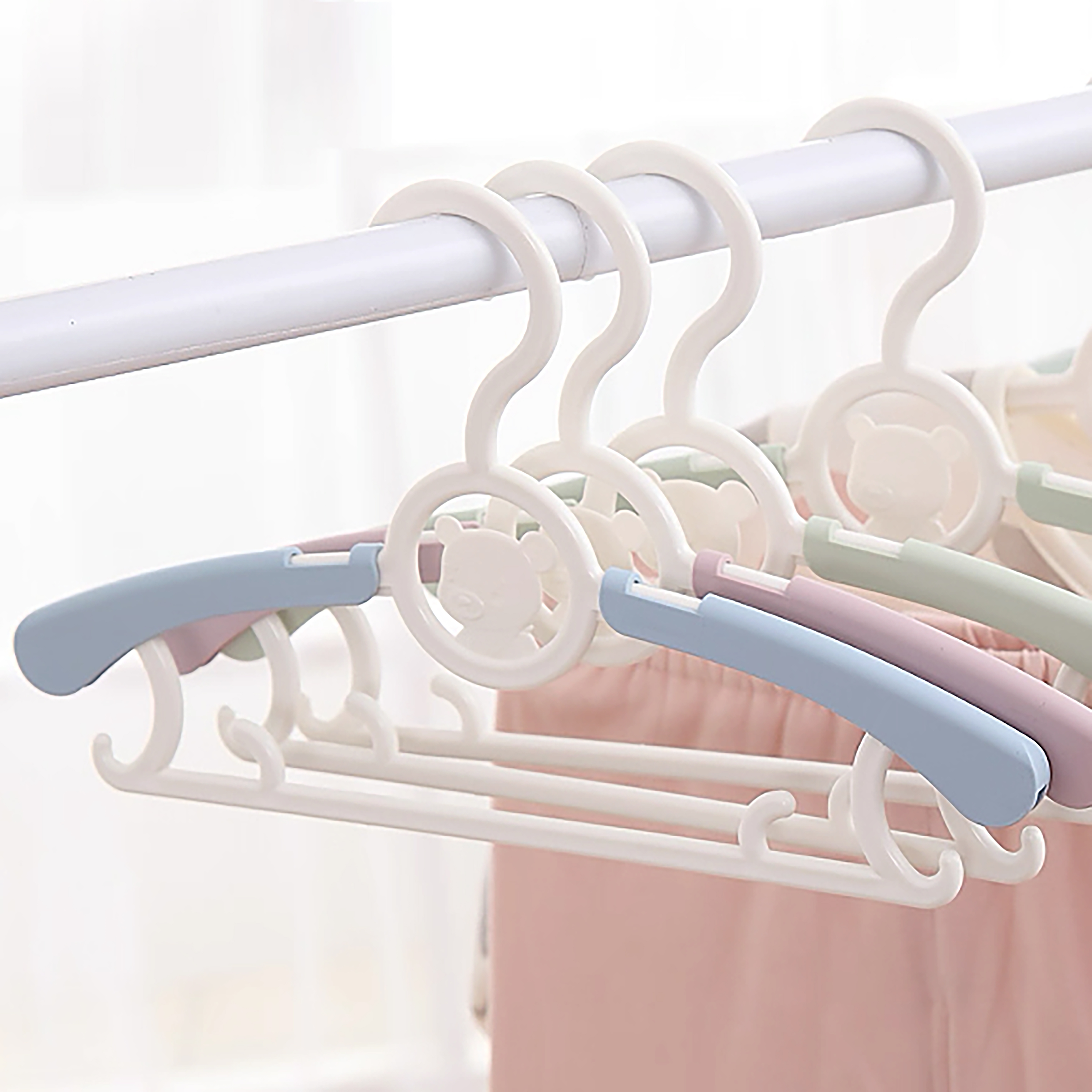 Lucky Baby Children Extendable Hanger (12pcs)