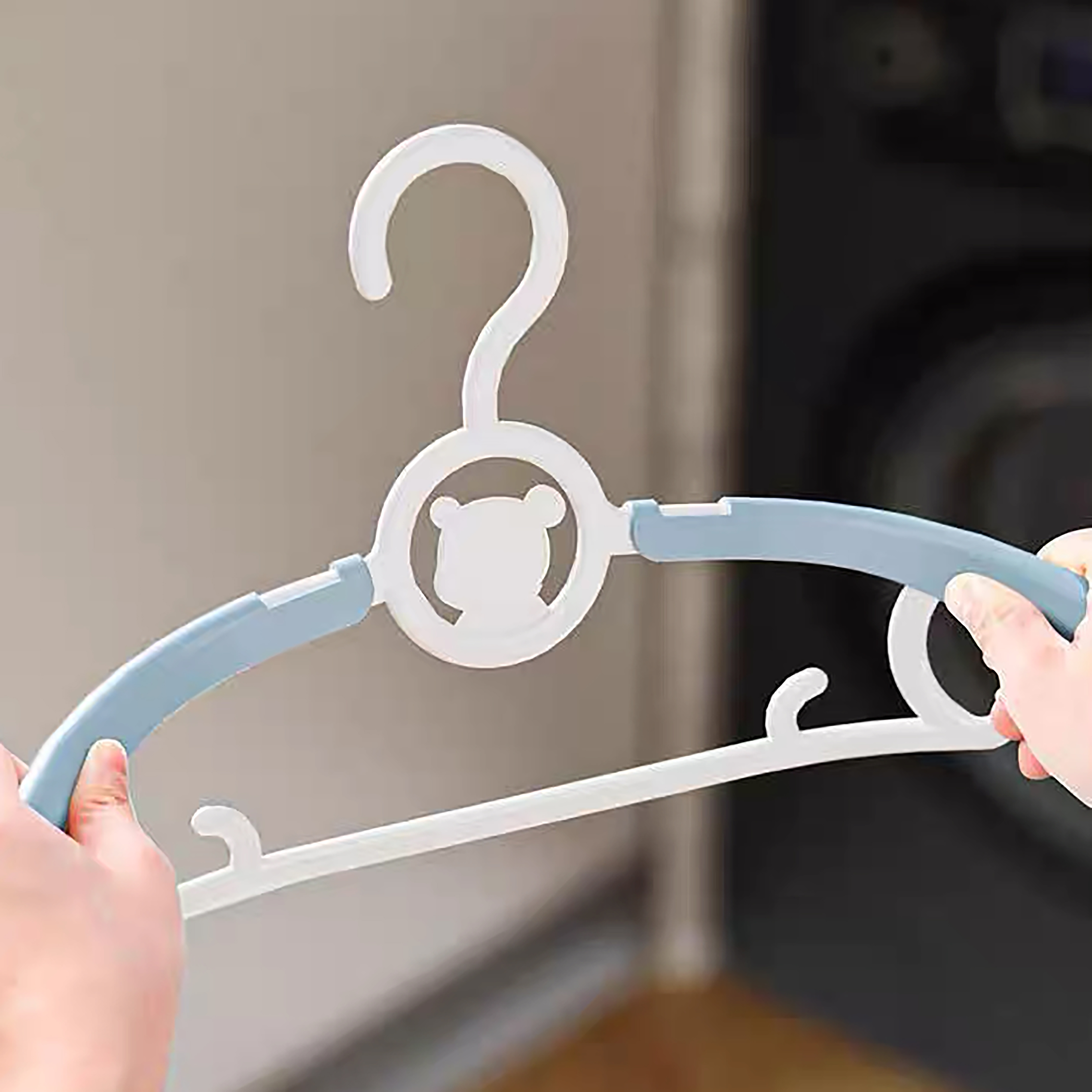 Lucky Baby Children Extendable Hanger (12pcs)