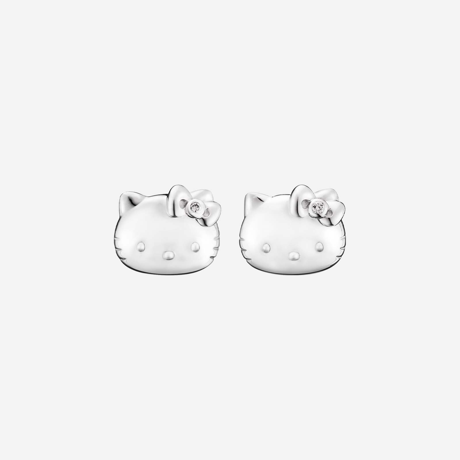 Poh Heng Hello Kitty Diamond Earrings in 18K White Gold	