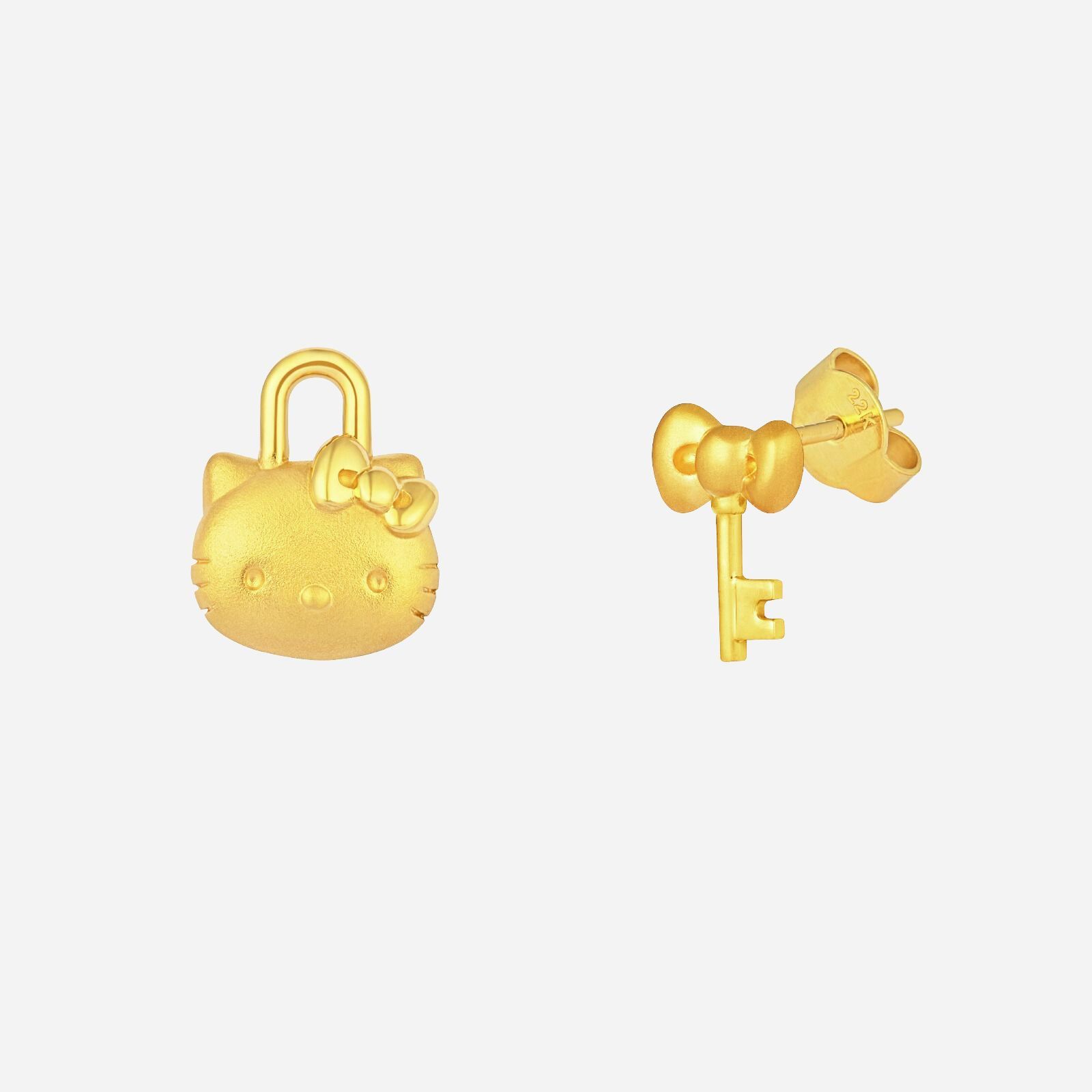 Poh Heng Hello Kitty Key To My Heart Earrings in 22K Yellow Gold