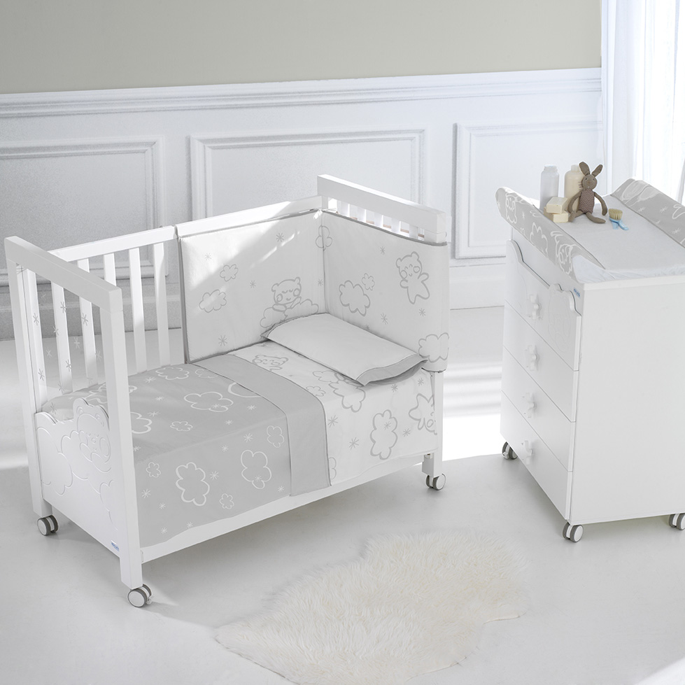 Micuna Dolce Luce Luxe Baby Cot with Patented Relax System + 4 Inch Anti Dust Mite Upholstered Spring Mattress (Unique Double Locking Mechanism for Extra Safety) (Made in SPAIN) 