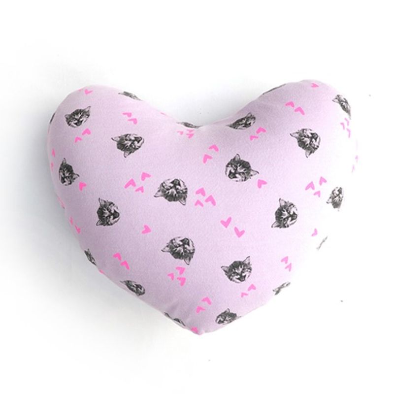Lagom Kids Comfy Cat Heart-S Pillow