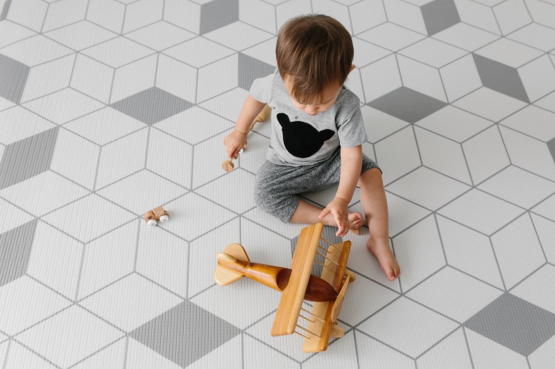 baby-fair(OOS) Little Wiwa Labyrint Grey Generos Playmat