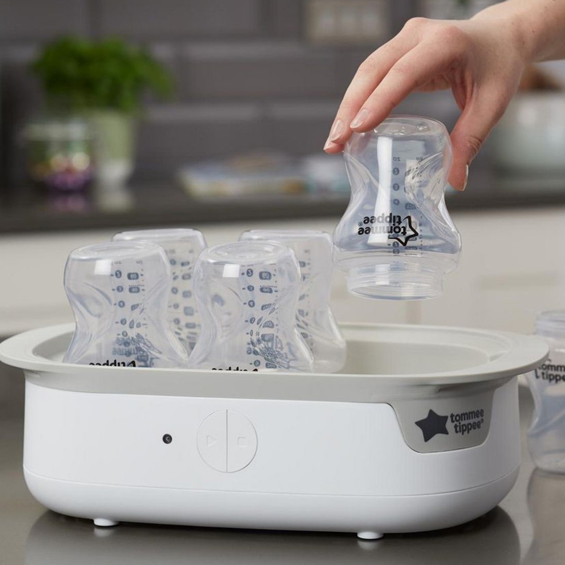 Tommee Tippee Electric Sterilizer (White - The Clash)